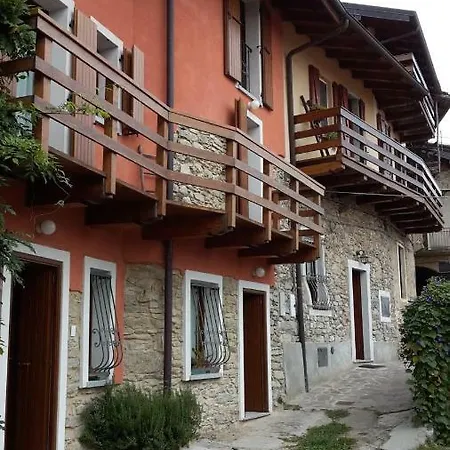 Dom wakacyjny Lakes & Hills Nebbiuno